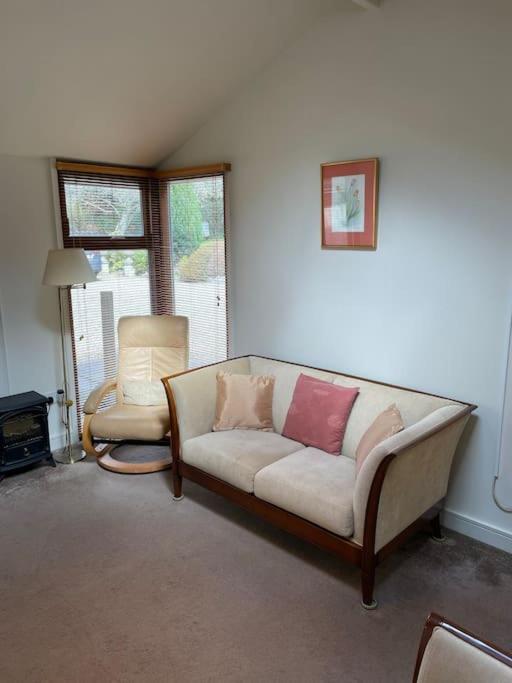 Self Catering Apartment At Beechwalk House. Enniskerry Exterior photo